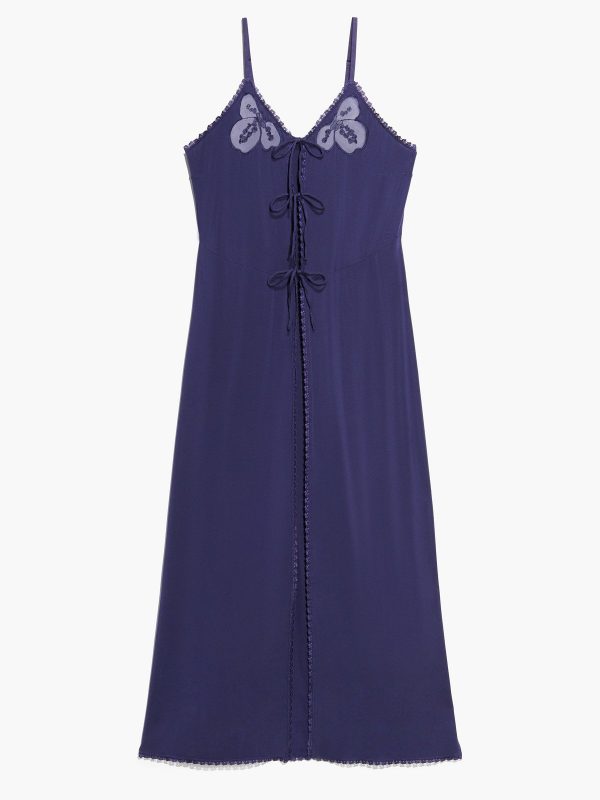 A-PEEK-BEHIND-THE-LACE-MAXI-SLIP-SQ2148054-4909-LAYDOWN-1200x1600-1.jpg
