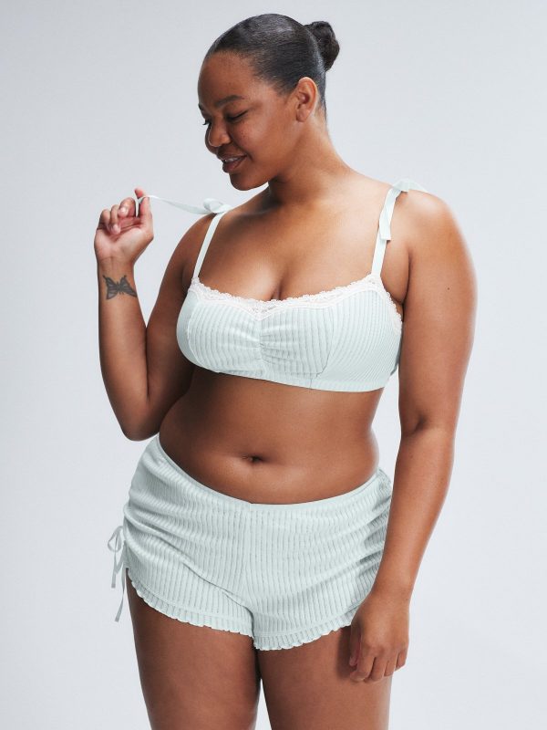 ALWAYS-EN-POINTE-BRALETTE-BB2459034-11409-2-1200x1600-1.jpg