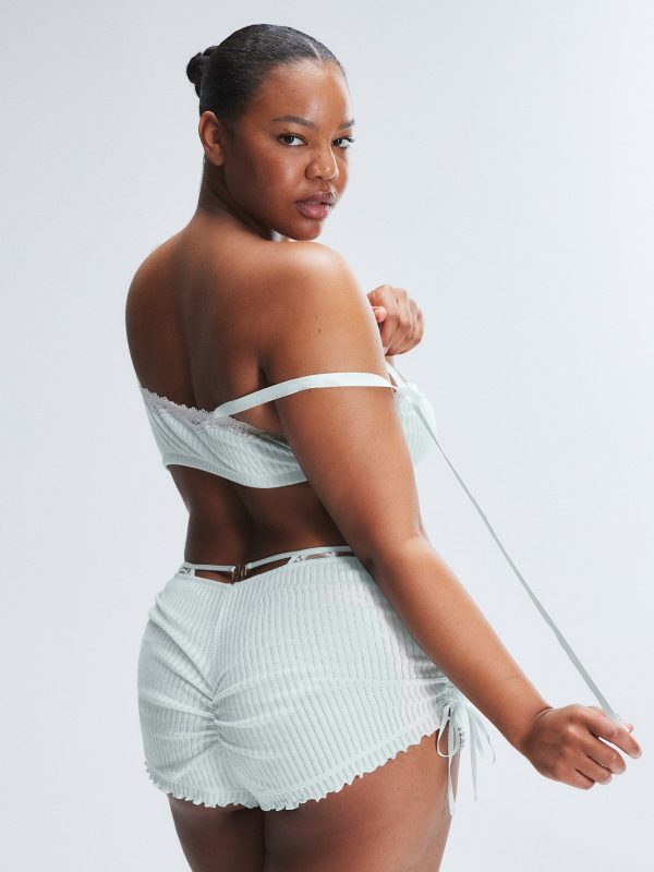 ALWAYS-EN-POINTE-BRALETTE-BB2459034-11409-3-1200x1600-1.jpg