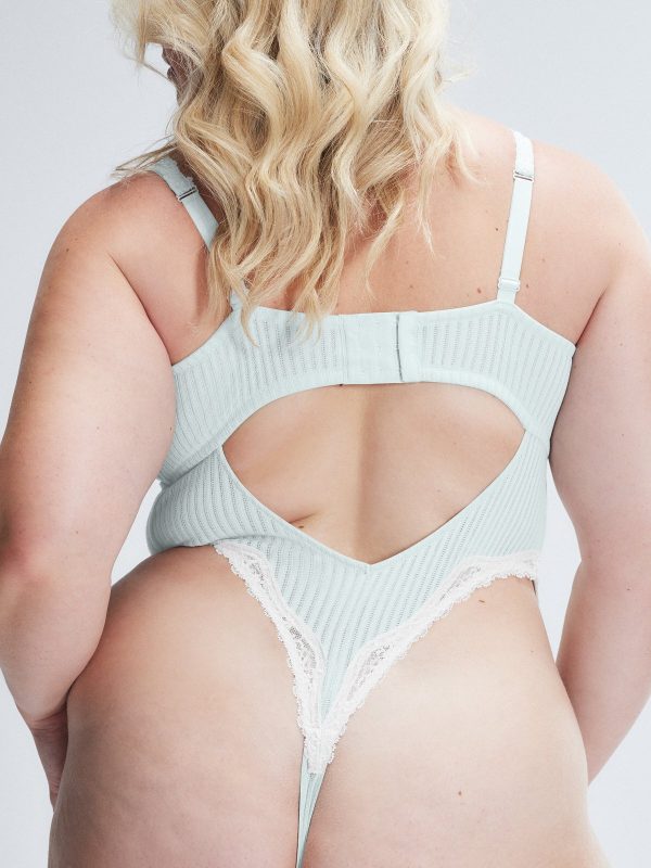ALWAYS-EN-POINTE-UNDERWIRE-THONG-TEDDY-LI2459026-11409-2-1200x1600-1.jpg