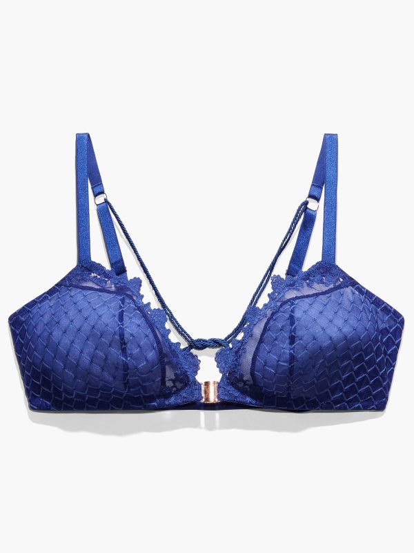 BAROQUE-BONDAGE-FRONT-CLOSURE-BRALETTE-BB2148802-1668-LAYDOWN-1200x1600-1.jpg