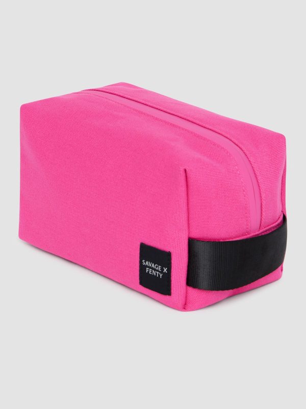 CANVAS-TOILETRY-BAG-AC2500535-12496-1-1200x1600-1.jpg