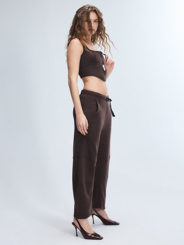 CARGO-FLEECE-BARREL-LEG-SWEATPANT-PS2458980-11394-2-1200x1600-1.jpg