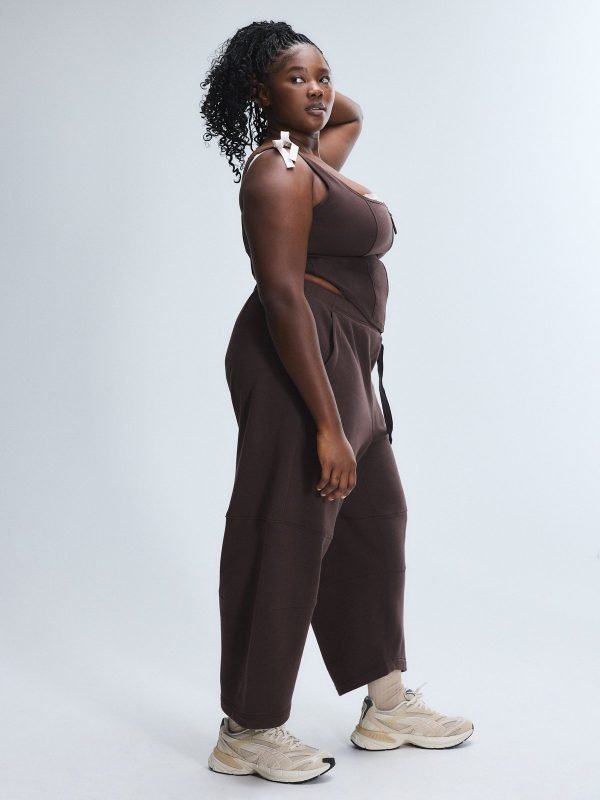 CARGO-FLEECE-BARREL-LEG-SWEATPANT-PS2458981-11394-1-1200x1600-1.jpg