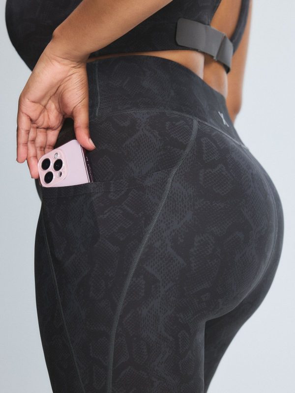 COOL-CURVES-HIGH-WAIST-CROSSOVER-LEGGING-XB2500522-13357-4-1200x1600-1.jpg