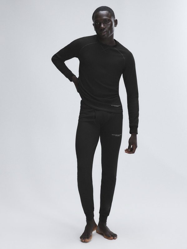 CORE-HEAT-LONG-SLEEVE-SLEEP-TOP-SQ2500503-1533-2-1200x1600-1.jpg