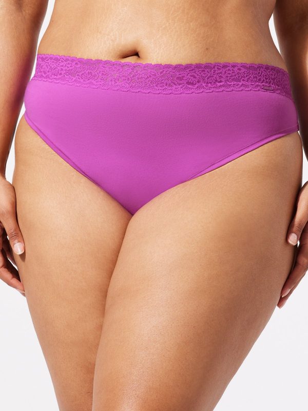 COTTON-ESSENTIALS-LACE-TRIM-MID-RISE-THONG-PANTY-UD2458960-9346-4-1200x1600-1.jpg