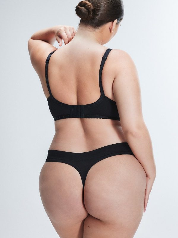 COTTON-ESSENTIALS-THONG-PANTY-UD2458950-0687-1-1200x1600-1.jpg