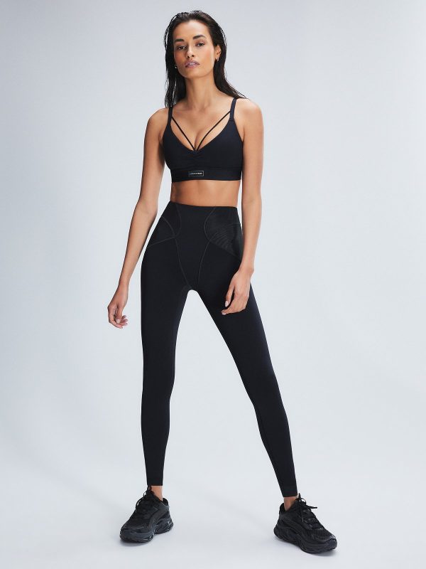 CURVE-ALERT-MEDIUM-IMPACT-SPORTS-BRA-SV2356791-0687-3-1200x1600-1.jpg