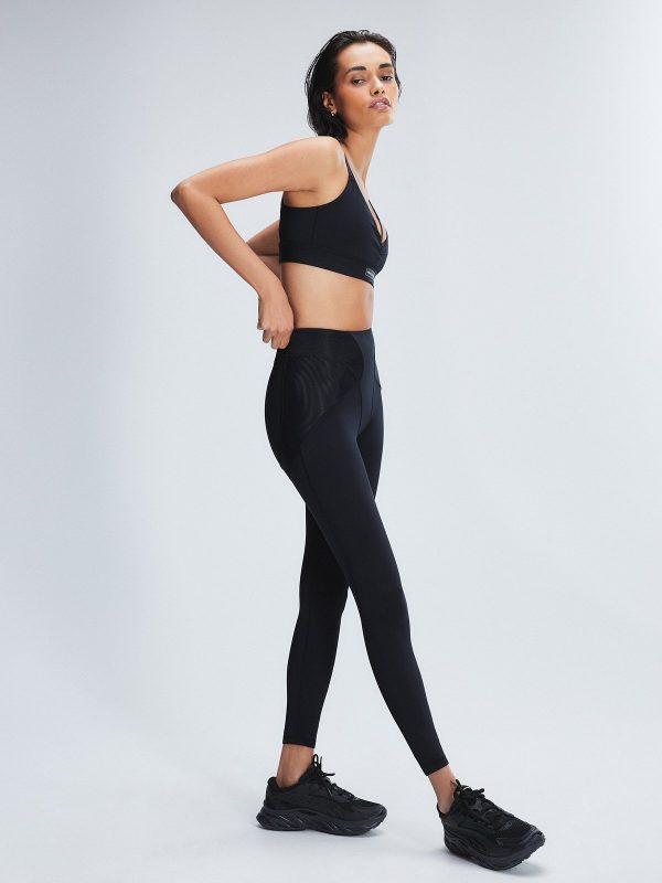 CURVE-ALERT-MEDIUM-IMPACT-SPORTS-BRA-SV2356791-0687-5-1200x1600-1.jpg