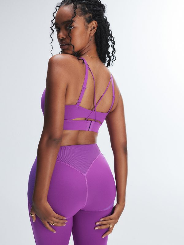 CURVE-ALERT-MEDIUM-IMPACT-SPORTS-BRA-SV2356791-9346-2-1200x1600-1.jpg