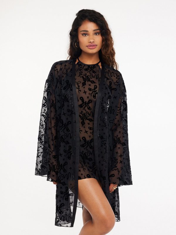 DEVORE-DREAMS-VELVET-SHORT-ROBE-SQ2252375-0687-2-1200x1600-1.jpg