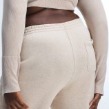ESSENTIAL-FLEECE-CLASSIC-SWEATPANT-PS2458982-11393-4-1200x1600-1.jpg