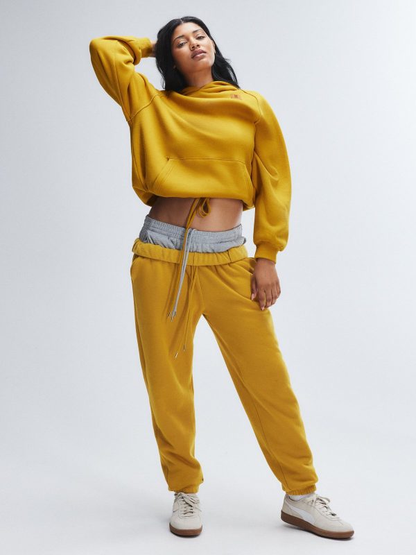 ESSENTIAL-FLEECE-CLASSIC-SWEATPANT-PS2458982-11405-1-1200x1600-1.jpg