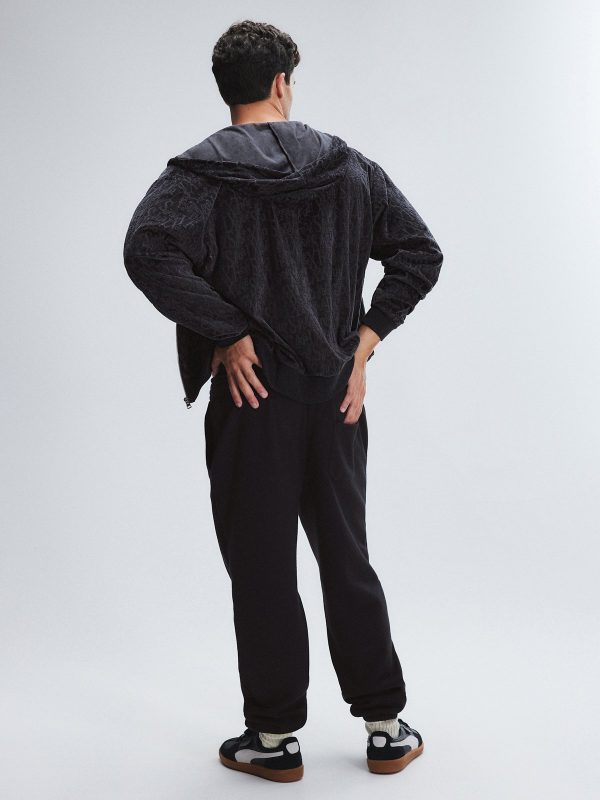 ESSENTIAL-FLEECE-CLASSIC-SWEATPANT-PS2458982-1533-2-1200x1600-1.jpg