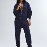 ESSENTIAL-FLEECE-CLASSIC-SWEATPANT-PS2458982-8802-1-1200x1600-1.jpg