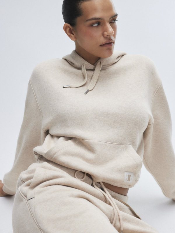 ESSENTIAL-FLEECE-PULLOVER-DRAWSTRING-HOODIE-NE2500526-11393-4-1200x1600-1.jpg