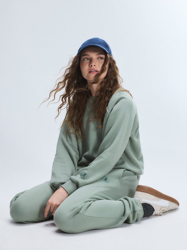ESSENTIAL-FLEECE-SWEATSHIRT-WITH-LOGO-EMBROIDERY-SB2458983-11395-4-1200x1600-1.jpg