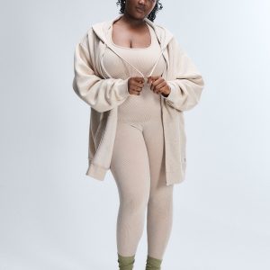 ESSENTIAL FLEECE ZIP-UP HOODIE