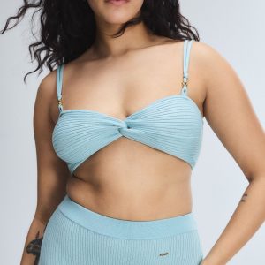 FEATHERWEIGHT KNIT TWIST TOP