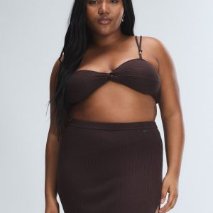 FEATHERWEIGHT KNIT TWIST TOP