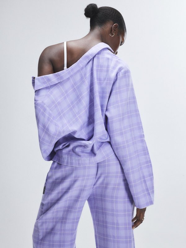 FLANNEL-FEELS-SLEEP-TOP-AND-BOTTOM-SET-SQ2500507-12021-2-1200x1600-1.jpg