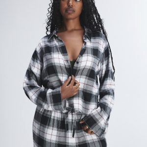 WOMEN'S FLANNEL FEELS SLEEP TOP AND BOTTOM 2-PIECE SET