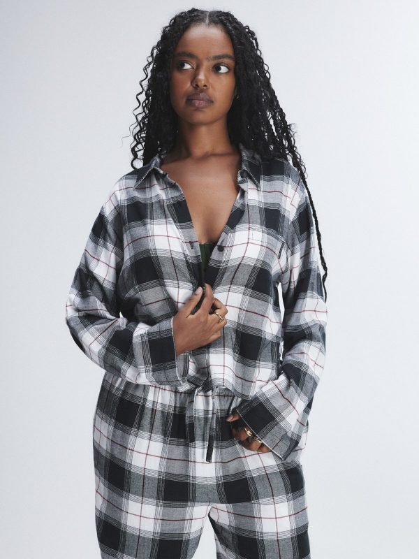FLANNEL-FEELS-SLEEP-TOP-AND-BOTTOM-SET-SQ2500507-12026-1-1200x1600-1.jpg