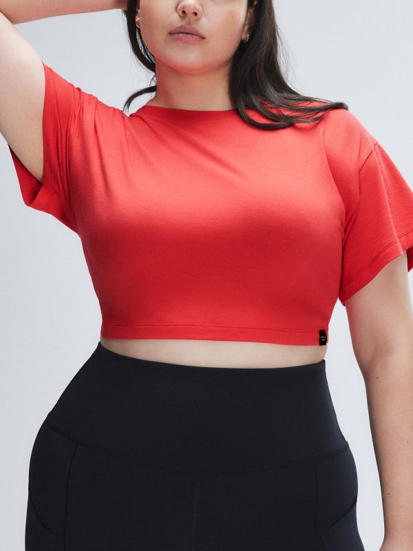 FLEX-ON-U-CINCH-BACK-CROP-TEE-XT2500514-12395-2-1200x1600-1.jpg