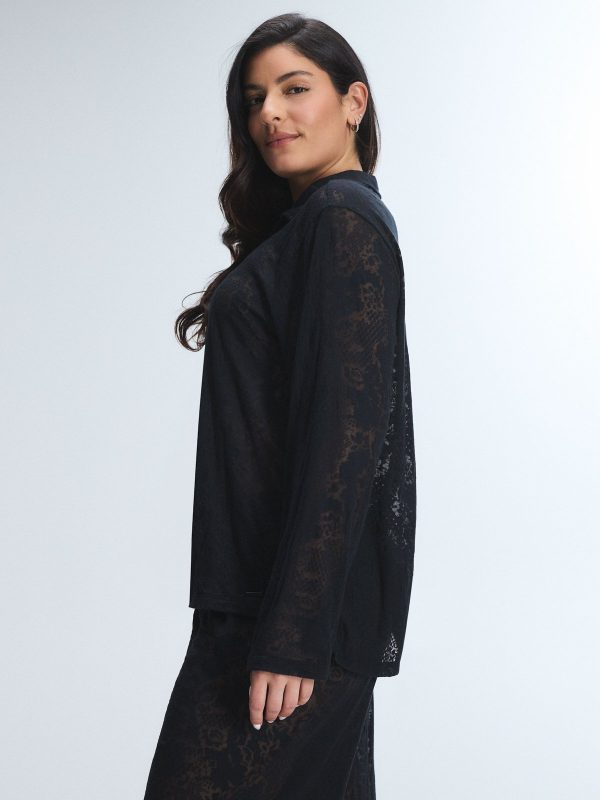 FLORAL-BURNOUT-SLEEP-BUTTON-DOWN-SHIRT-SQ2500559-1533-3-1200x1600-1.jpg