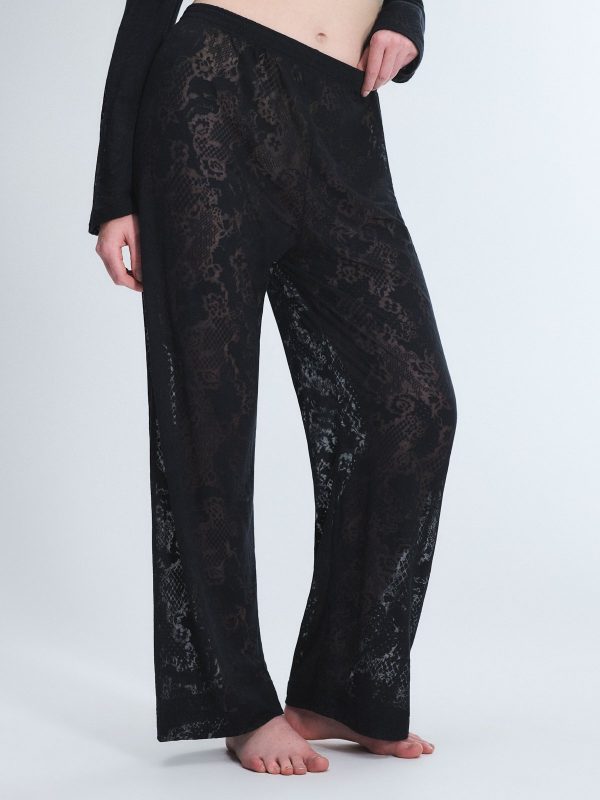 FLORAL-BURNOUT-SLEEP-PANT-SQ2500562-1533-1-1200x1600-1.jpg