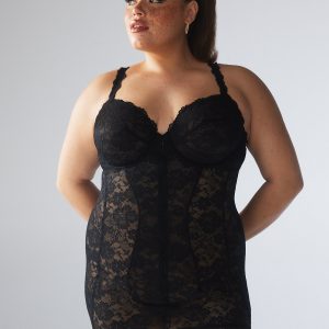 FLORAL LACE SLIP
