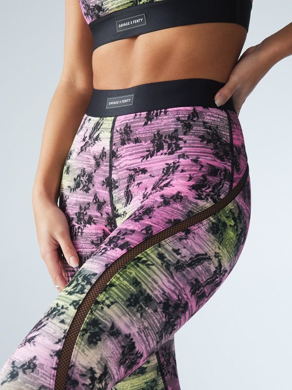 FLOW-HIGH-WAIST-TRIMMED-LEGGING-XB2353989-6459-LAYDOWN-1200x1600-1.jpg
