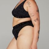 FOREVER-SAVAGE-BRALETTE-BB2149740-2516-2-1200x1600-1.jpg