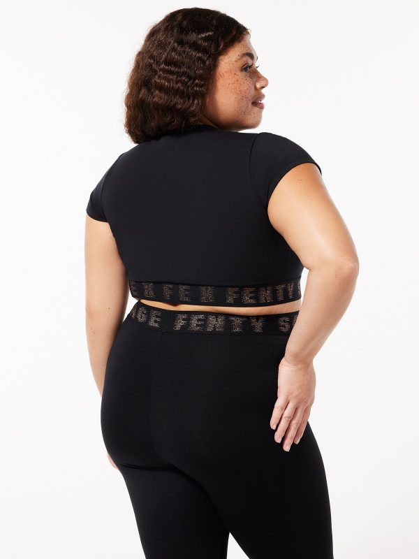 FOREVER-SAVAGE-CROP-TOP-SQ2457855-0687-3-1200x1600-1.jpg