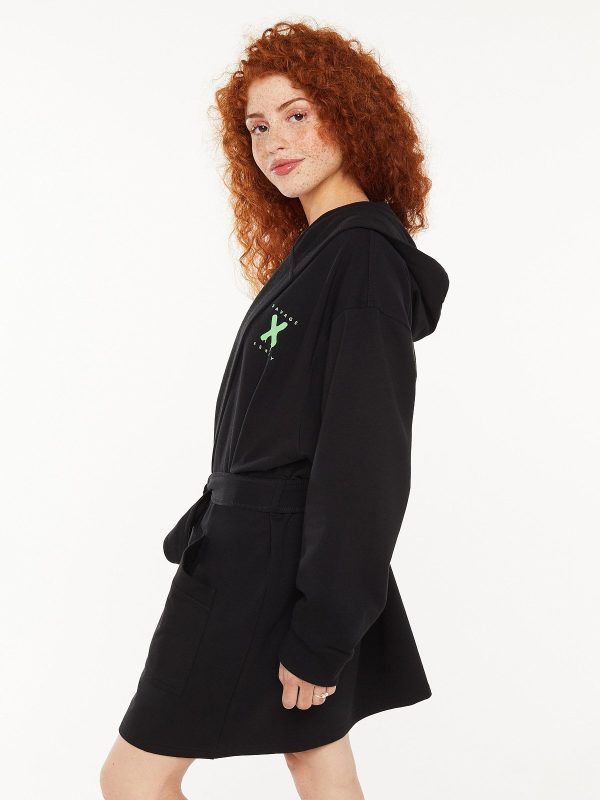 FOREVER-SAVAGE-SHORT-ROBE-SQ2149711-0687-3-1200x1600-1.jpg