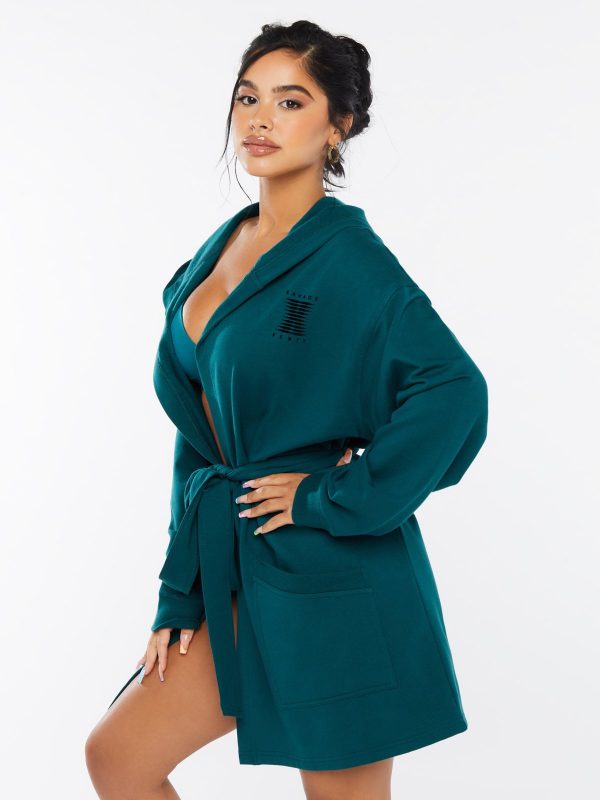 FOREVER-SAVAGE-SHOWGIRL-SHORT-ROBE-SQ2149122-3851-3-1200x1600-1.jpg