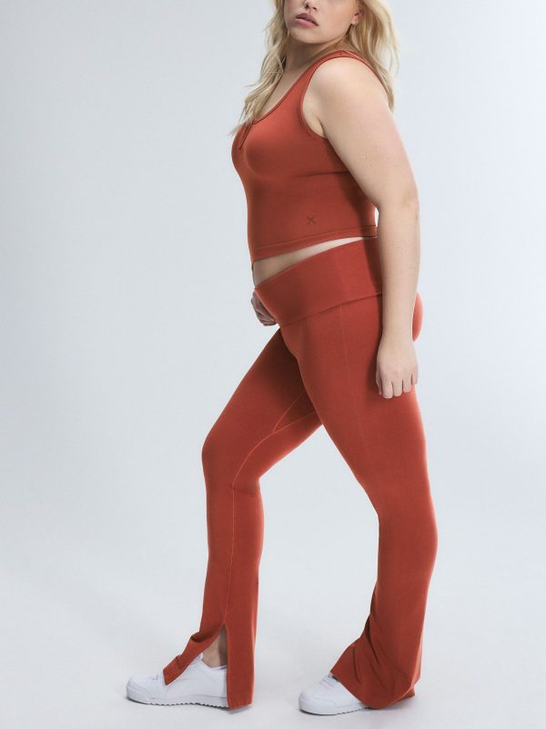 FRAME-WORK-SLIT-LEGGING-NB2500522-12396-3-1200x1600-1.jpg