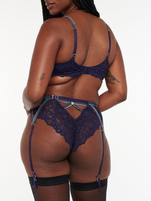 FRAMED-IN-DENIM-GARTER-BELT-AC2252259-10771-4-1200x1600-1.jpg