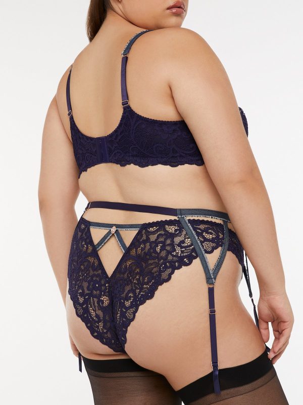 FRAMED-IN-DENIM-GARTER-BELT-AC2252260-10771-3-1200x1600-1.jpg