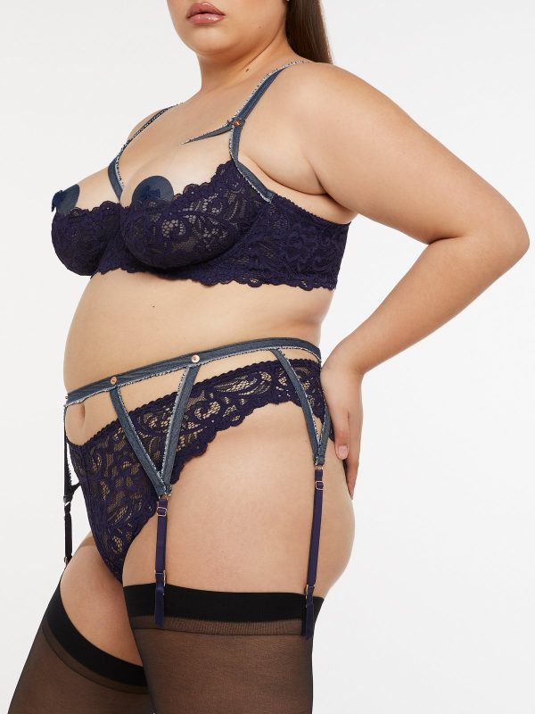 FRAMED-IN-DENIM-GARTER-BELT-AC2252260-10771-4-1200x1600-1.jpg