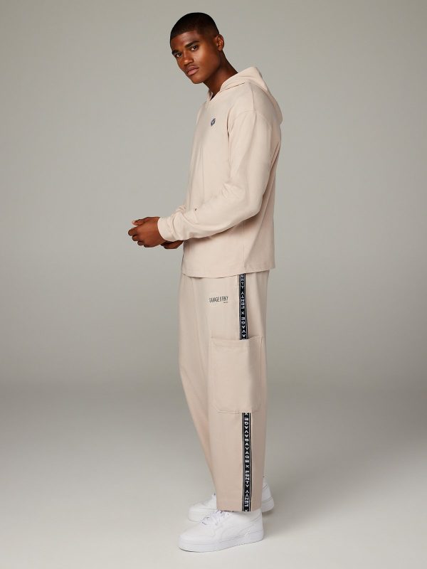 HOODED-LONG-SLEEVE-BACK-PAGE-GRAPHIC-TEE-TP2356190-7663-4-1200x1600-1.jpg