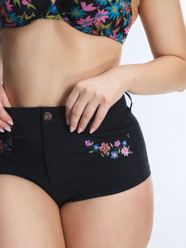 HOPELACE-ROMANTIC-BOOTY-SHORT-LI2500591-1533-4-1200x1600-1.jpg