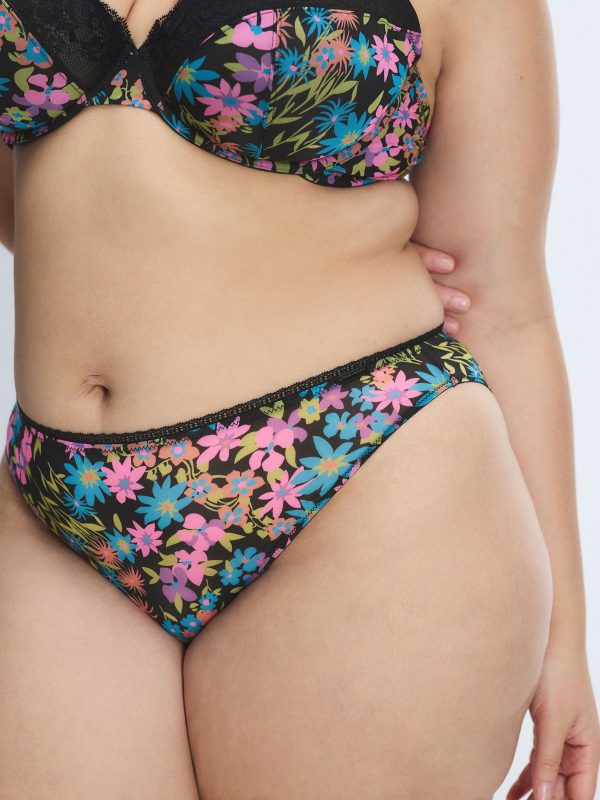 HOPELACE-ROMANTIC-HIGH-LEG-BIKINI-PANTY-UD2500622-13338-4-1200x1600-1.jpg