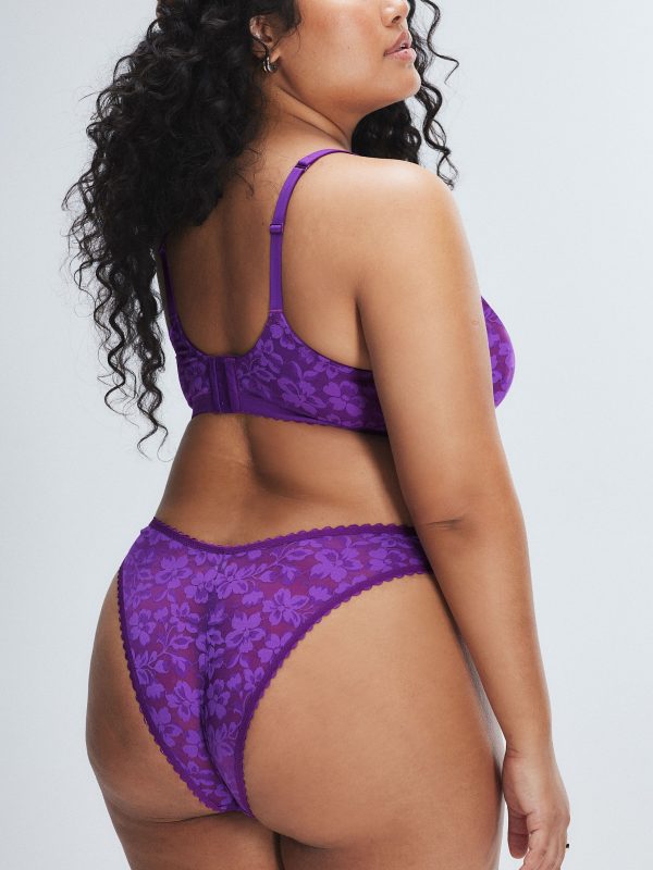 LAVISH-LACE-BRAZILIAN-PANTY-UD2500505-11386-1-1200x1600-1.jpg