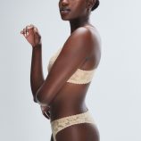 LAVISH-LACE-FRONT-CLOSURE-PUSH-UP-BRA-BA2500510-9815-3-1200x1600-1.jpg
