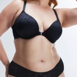 LAVISH-LACE-FRONT-CLOSURE-PUSH-UP-BRA-BA2500511-1533-4-1200x1600-1.jpg