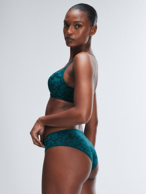 LAVISH-LACE-HIPSTER-PANTY-UD2500506-6909-3-1200x1600-1.jpg
