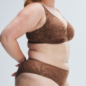LAVISH LACE HIPSTER PANTY