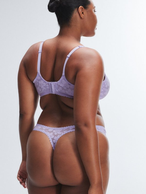 LAVISH-LACE-THONG-PANTY-UD2500509-5111-3-1200x1600-1.jpg